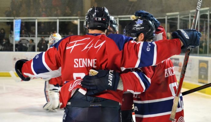 Hockey sur glace : Les Ducs dominent le leader Grenoble puis Epinal