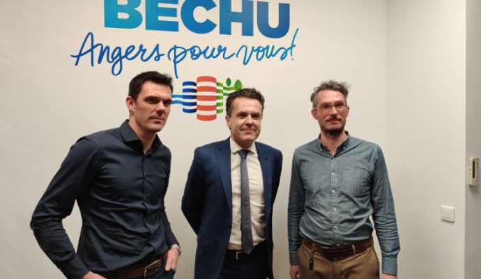 L’ancien joueur du SCO Charles Diers et le musicologue Nicolas Dufetel rejoignent Christophe Béchu