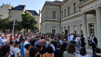 Un moment de recueillement en hommage aux trois jeunes décédés à Angers