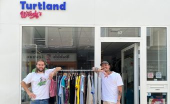 Cette boutique regroupe deux friperies en une à Angers