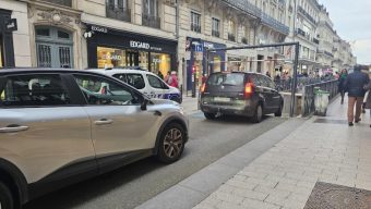 Ils demandent de faire de la place pour les vélos dans le parking du Ralliement